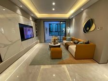 襄州区时代天街34中旁世茂云锦42万买110平大三室洋房