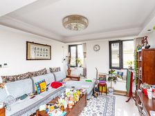 川沙次新阳光城愉景湾 含产权车位 税费低 精装自住 拎包入住