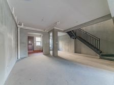 路劲城三期 5室2厅 毛坯