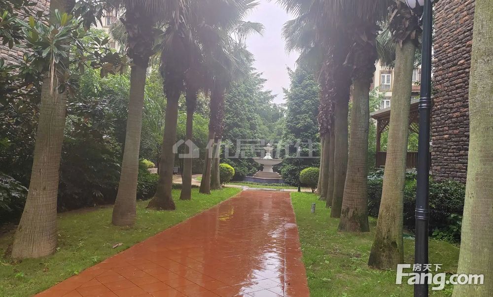 保利温泉一期电梯洋房里精装修,关门卖,贵阳乌当新添寨保利温泉新城