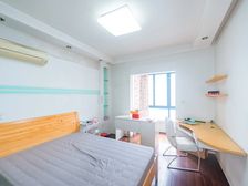 金色新城精装3室 2厅 2卫拎包即住价格可谈