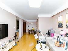 恒温恒湿的 朗诗競园南向精装两房 满五82平中层好房