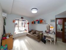 地铁口 欧尚旁 中间楼层 17 银河湾星苑 2室1厅 精装修