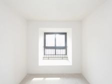 龙湖春江天玺 4室2厅 毛坯出售价格可谈