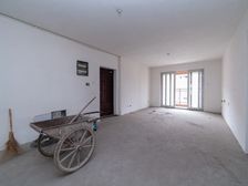 泰盈八千里 178.39平3居 东西南北向毛坯 自住保养好