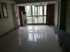 中兴新家园4室2厅2卫南朝向320.0万元/套出售