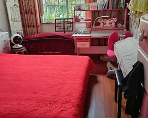 优推 梅岭本部双校区 军分区机关大院 精装 好停车 阳光好