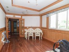 普陀长风南北通透三居 海鑫公寓低层满五住宅