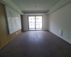 东部新城万象府4室2厅2卫南朝向550.0万元/套出售