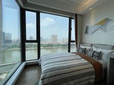 业主急卖 送车位 162平4居 南向豪华装修 方便看房