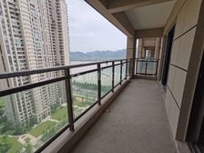 中建宜昌之星C区 大四房 好楼层 带车位 随时看房