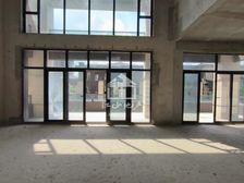 保利冠江野联排别墅 业主开价2500万 看上可大 刀