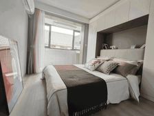 世博核心地段 口 双南户型好 居家装修 可以拎包入住