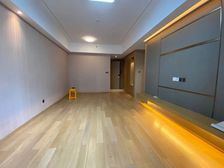 富力东山新天地 东南向采光好 装修新 有钥匙方便看房