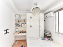 苏医 平直振华未用 实用80平 婚装带家具家电 采光好