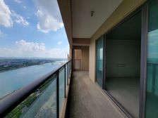 无敌江景 价格好谈 有车位 正南 荣和邕江悦府 5室2厅