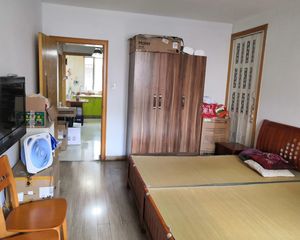 中西小区缸桥巷和乌含巷2室1厅1卫南朝向120.0万元/套出售