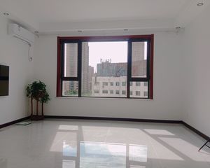 潍城区品质社区金庆御花园 3室2厅号楼层精装修看房方便可议价