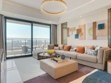 急卖 送车位 169平4居 南北向豪华装修 自住保养好