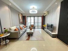 中海璟晖华庭 安静看花园 全新装修三房两卫 看房方便 价可谈