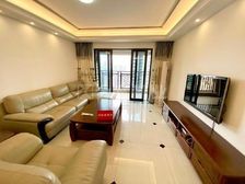 中海花湾壹号 南向采光好 配套完善 有钥匙看房