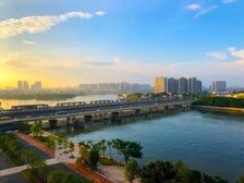 新凯粤湾 全江景豪宅 豪华五房 业主急售 看房方便 送车位