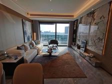 荔湾中山八天珺 一手内转143方一线望江景超高使用可谈价