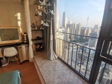 富力东山新天地 户型方正 南北对流 望小蛮腰无遮挡