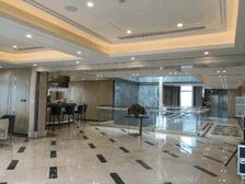 业主急卖送车位 713平 高楼层 精装修5居 南北对流