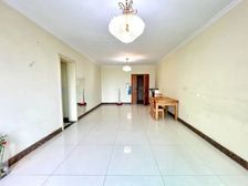 锦城花园小区 三房两厅两卫 西南向望花园