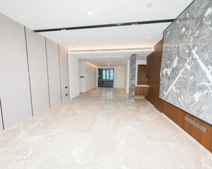 精装大平层 楼层好 配套齐全 四开间朝南 诚心出售