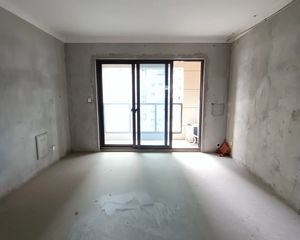 三江观邸3室2厅2卫南朝向260.0万元/套出售