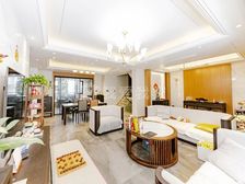 下叠装修好 带大院子 楼间距大 采光好 随时可看房