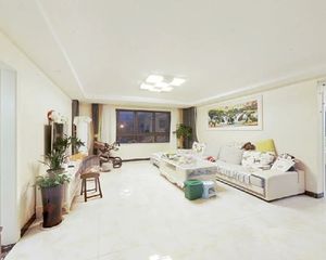 水木年华3室2厅1卫南朝向168.0万元/套出售