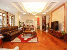 (保利会所交易中心)全新装修 全南格局 满五年 看房随时