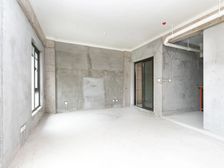 太湖庄园 5室3厅 毛坯