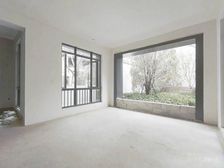 石路繁华地段 当代苏洲府联排 护城河边 带花园车位 诚心急售