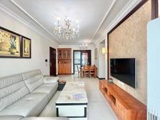 房东急需用钱,出售精装修恒大绿洲花园91平