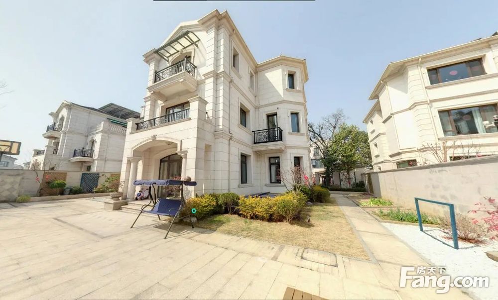 豪装太湖锦绣园700万带装独栋别墅占地一亩多位置好