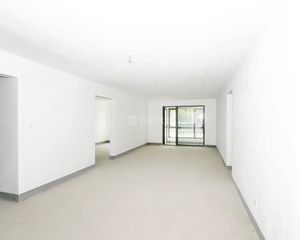 远洋傲北洋房下跃,采光好,南北通透,有钥匙,有车位