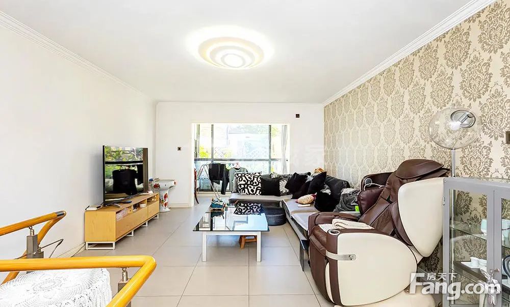 朝阳区酒仙桥丽都东镇3室4厅