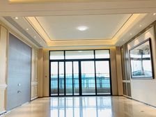 中海云麓公馆 享云山风景 视野好 装修保养新 看房方便