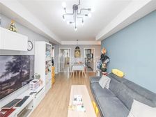 特价 98年商品房,一梯两户,精装修,全明户型,房东诚心出售