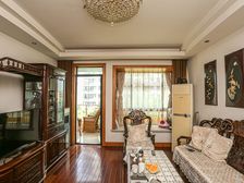 老业主 重新挂牌 无论什么价都送红木家具 看房需预约