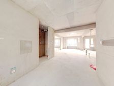 保利品质小区,电梯洋房,毛坯耳朵户型