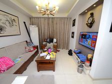 金沙湖板块 品质小区 精装修 三开间朝南 楼层好 价格可谈