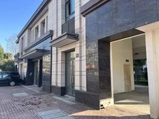 大上海御龙湾 沿街商铺 上下二层 毛坯现房 137平300万