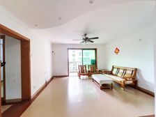 福田口岸地铁站,天泽花园精装修89平三房诚意出售,住家舒适