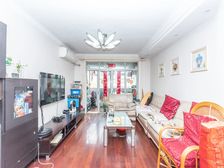 商品户型南北通透,前后无遮挡,满五年,中间楼层。