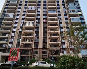 碧桂园碧玺湾4室2厅2卫南朝向118.0万元/套出售